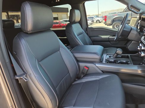 Used 2026 Ford F150 Lariat w/ Equipment Group 501A Mid AWD/4WD image 8