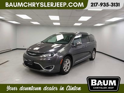 Used 2018 Chrysler Pacifica Limited w/ Advanced Safetytec Group