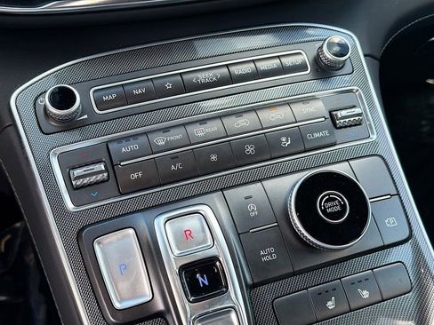 Used 2023 Hyundai Santa Fe SEL w/ Premium Package image 33