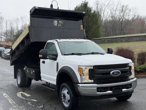 Used 2017 Ford F450 XL w/ Power Equipment Group image 24