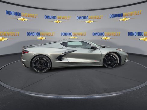 Used 2024 Chevrolet Corvette Stingray Preferred Cpe RWD image 12