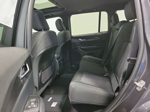 New 2026 Jeep Grand Cherokee Laredo X AWD/4WD image 8