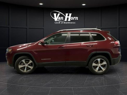 Used 2020 Jeep Cherokee Limited image 11