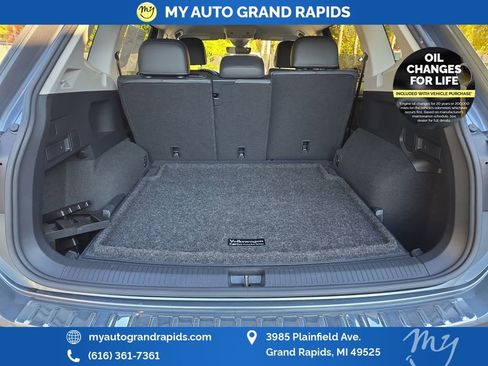 Used 2022 Volkswagen Tiguan SE image 24