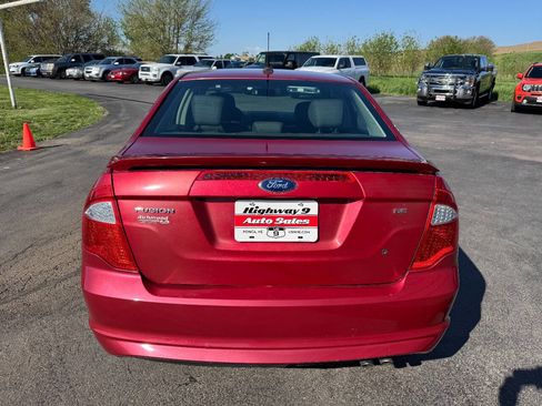 Used 2011 Ford Fusion SE FWD image 4