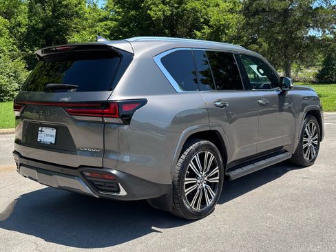 Used 2022 Lexus LX 600 4WD w/ Accessory Package (Z1) image 3
