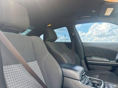 Used 2023 Dodge Charger SXT RWD image 25