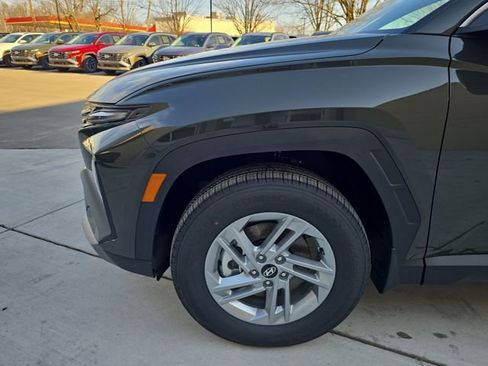 New 2026 Hyundai Tucson SE image 10