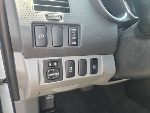 Used 2015 Toyota Tacoma 4x4 Double Cab w/ TRD Sport Package image 13