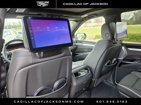 New 2026 Cadillac Escalade Luxury w/ Touring Package image 7