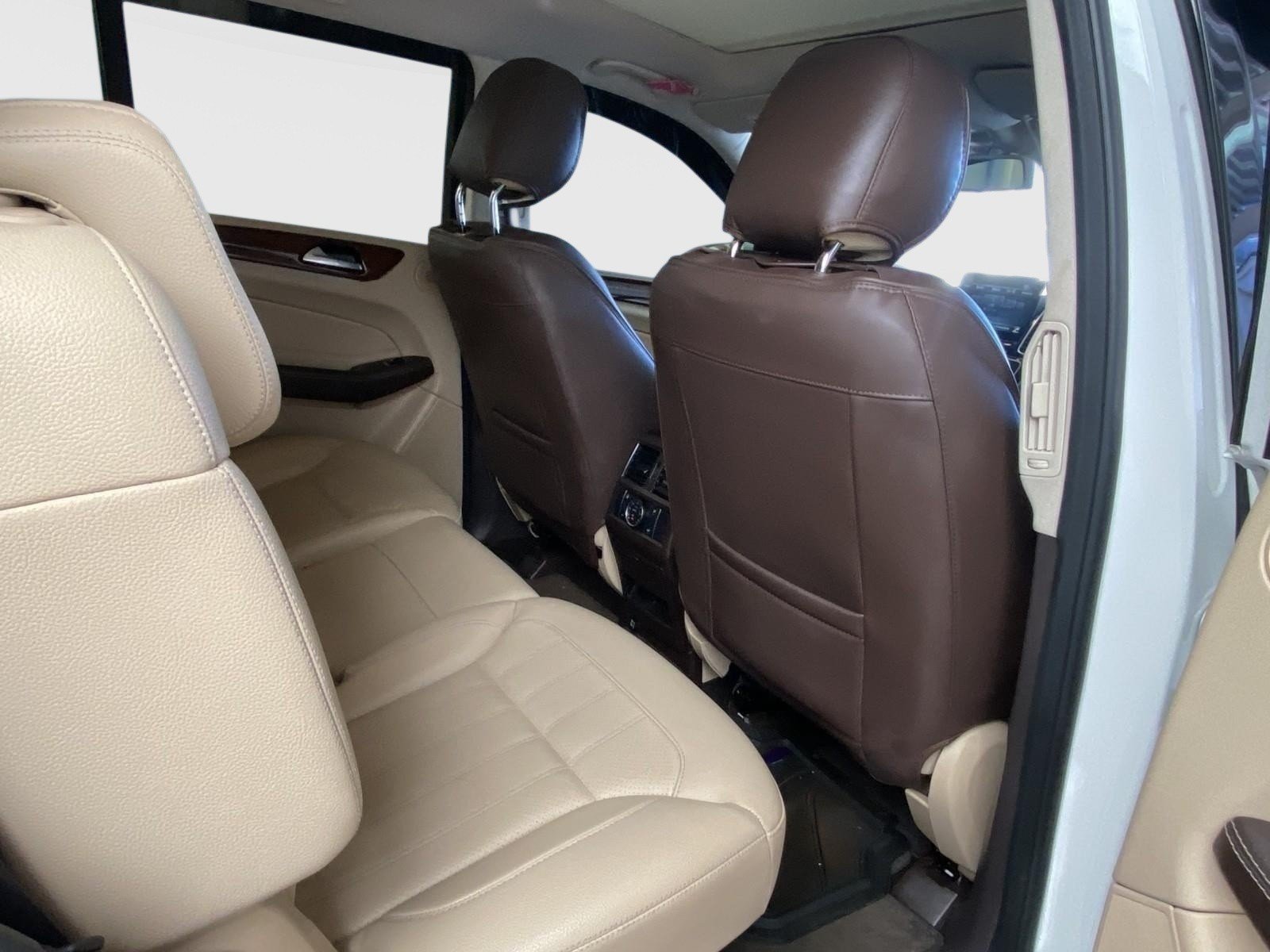 Used 2018 Mercedes-Benz GLS 450 4MATIC image 11