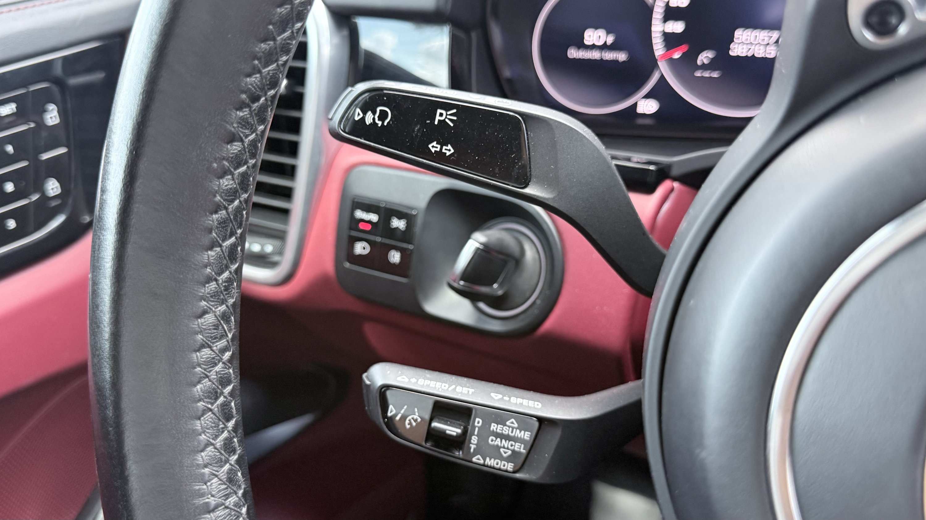 Used 2021 Porsche Cayenne Turbo AWD/4WD image 63