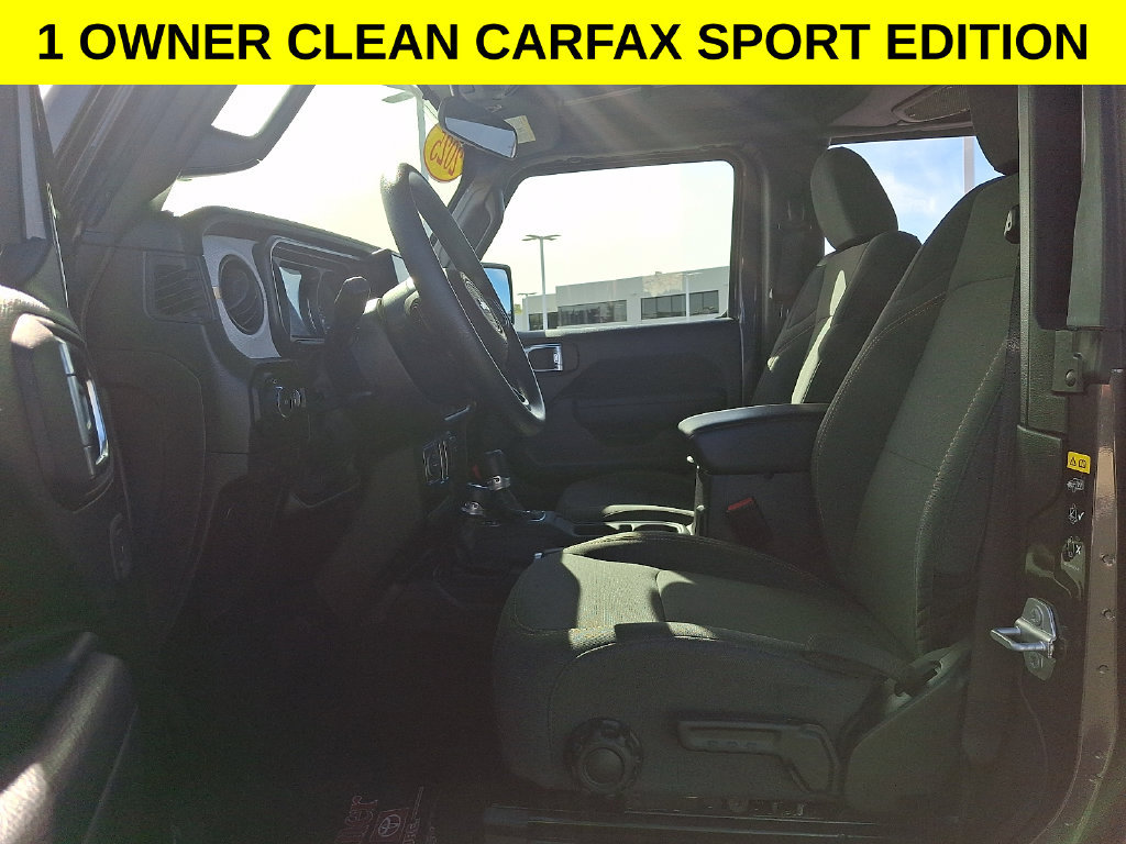 Used 2025 Jeep Wrangler Sport AWD/4WD image 13