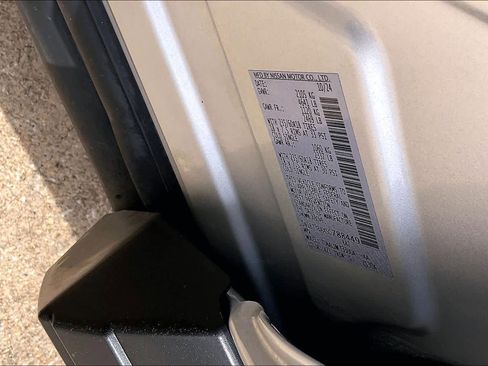 Used 2025 Nissan Rogue SV FWD image 35