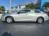 Used 2018 Chevrolet Malibu LS image 3