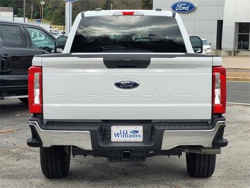 New 2026 Ford F250 XLT image 4