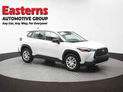 Used 2023 Toyota Corolla Cross L AWD/4WD image 50