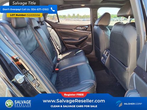Used 2021 Nissan Maxima SR w/ Sport Mat Group FWD image 13