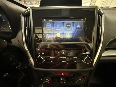 Used 2019 Subaru Forester Premium w/ All-Weather Package image 36