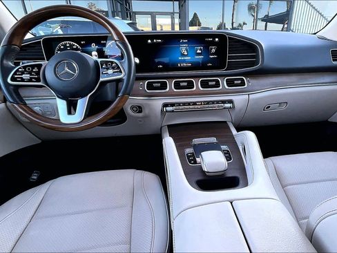 Used 2020 Mercedes-Benz GLE 450 4MATIC image 30