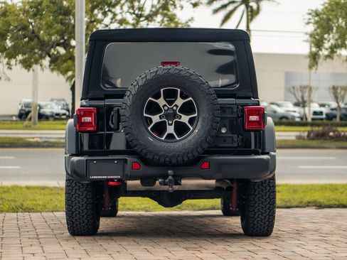 Used 2022 Jeep Wrangler Unlimited Rubicon AWD/4WD image 4