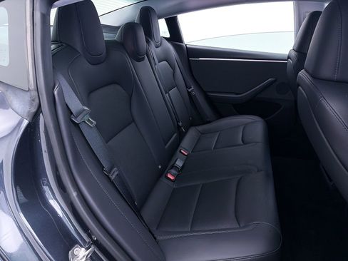Used 2024 Tesla Model 3 Long Range RWD image 33