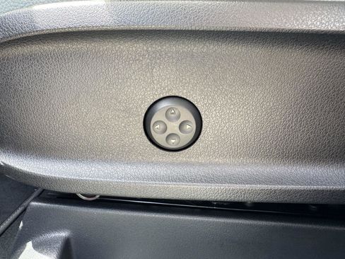 Certified 2026 Mercedes-Benz GLB 250 image 8