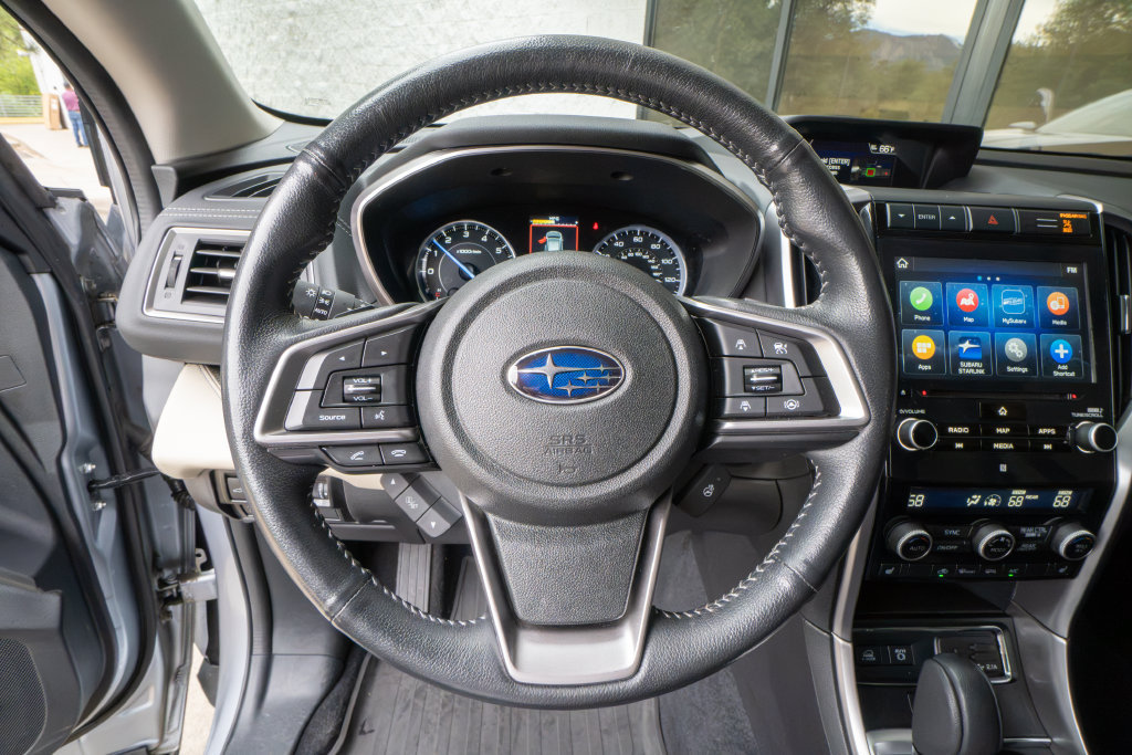 Used 2022 Subaru Ascent Limited w/ Technology Package AWD/4WD image 12