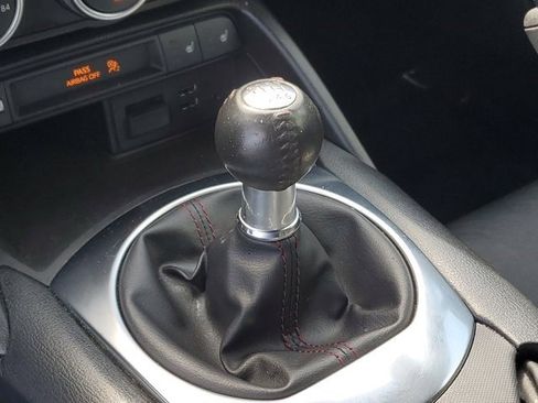 Used 2017 MAZDA MX-5 Miata RF Grand Touring image 21