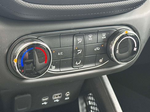 Certified 2023 Chevrolet TrailBlazer LT AWD/4WD image 28