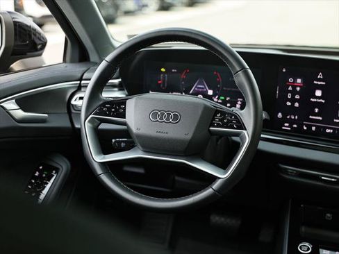 Certified 2026 Audi A6 Premium Plus w/ Premium Plus Package AWD/4WD image 29
