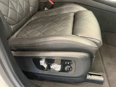 Used 2023 BMW X5 M50i w/ Executive Package AWD/4WD image 17