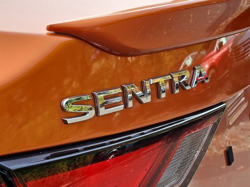 Certified 2022 Nissan Sentra SR w/ Electronics Package image 29