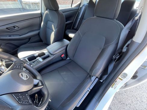 Used 2025 Nissan Sentra S FWD image 34