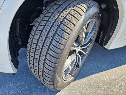 New 2026 BMW X6 xDrive40i w/ Climate Comfort Package image 33