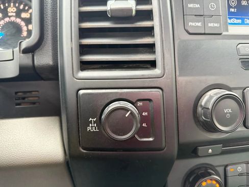 Used 2017 Ford F150 XL w/ Equipment Group 101A Mid AWD/4WD image 21