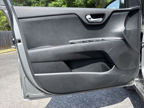 Used 2021 Kia Rio S FWD image 13