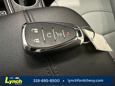 Used 2018 Chevrolet Equinox Premier image 20