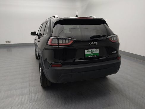 Used 2019 Jeep Cherokee Latitude w/ Popular Appearance Group image 6