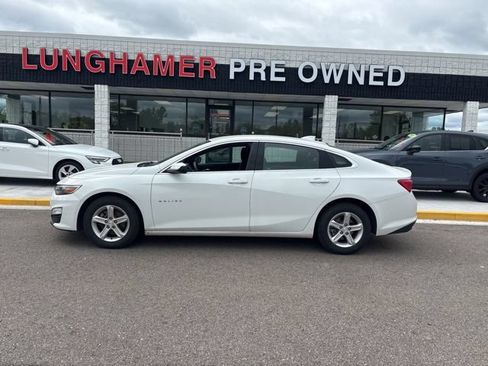 Used 2023 Chevrolet Malibu LT w/ Driver Confidence Package FWD image 9