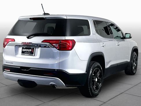 Used 2017 GMC Acadia SLE FWD image 13
