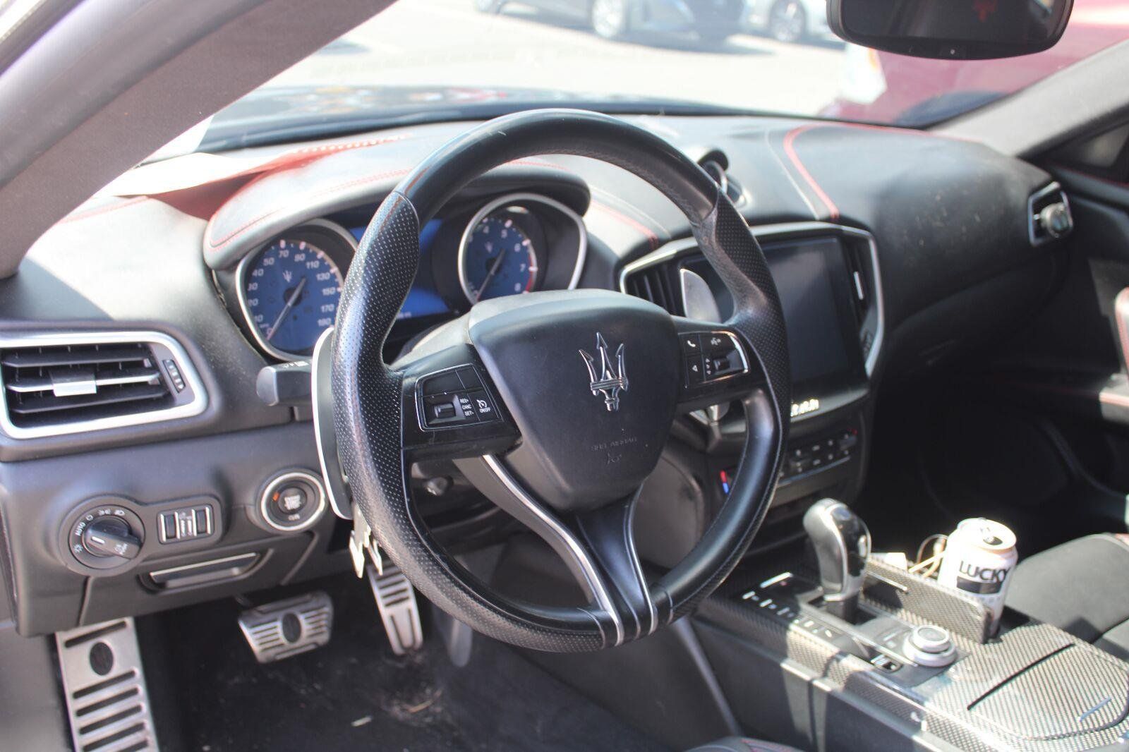 Used 2018 Maserati Ghibli S GranSport RWD image 9