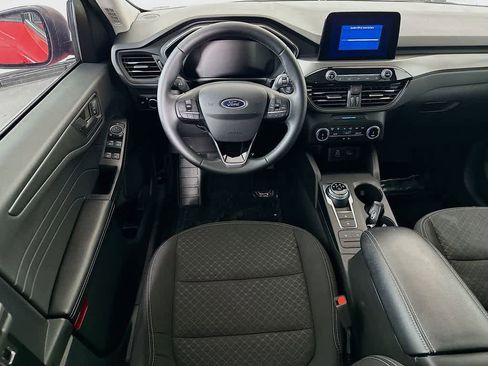 Certified 2024 Ford Escape Active FWD image 10