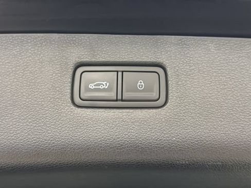 Used 2023 Genesis GV80 3.5T AWD/4WD image 29
