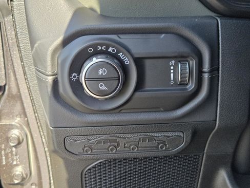 New 2026 Jeep Gladiator Mojave image 22