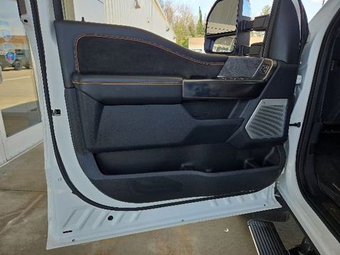Used 2023 Ford F350 Platinum AWD/4WD image 53