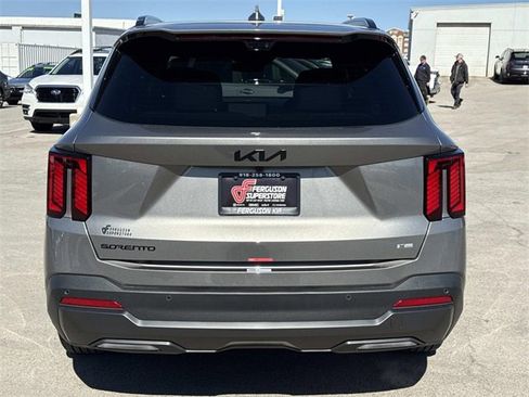 New 2026 Kia Sorento SX Prestige image 4