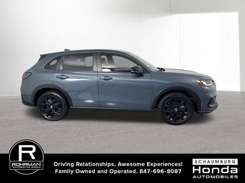 Used 2025 Honda HR-V Sport image 36