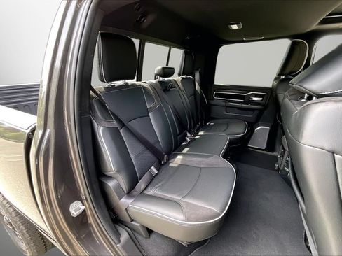 New 2026 RAM 2500 Laramie AWD/4WD image 42