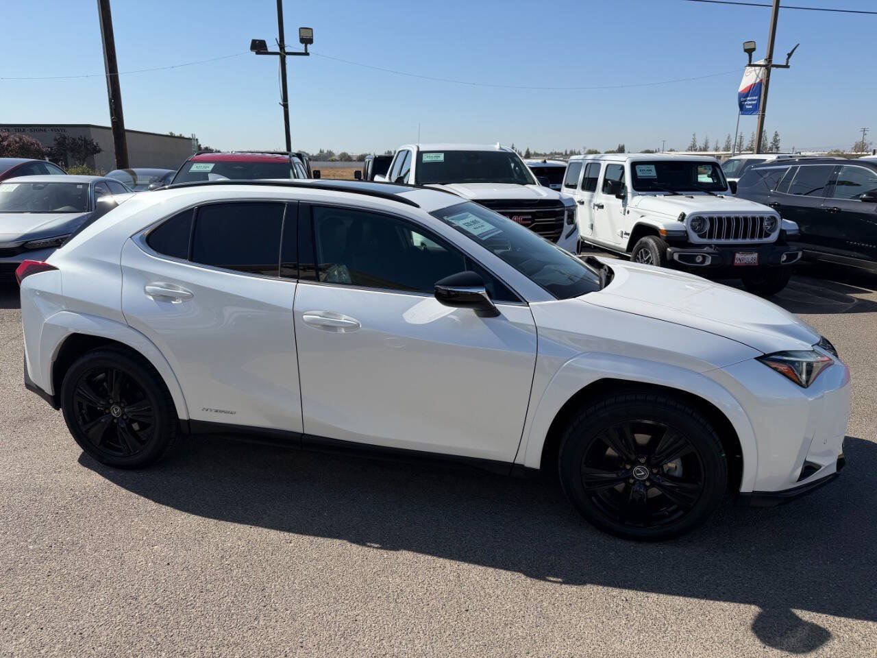 Used 2021 Lexus UX 250h w/ Premium Package AWD/4WD image 5